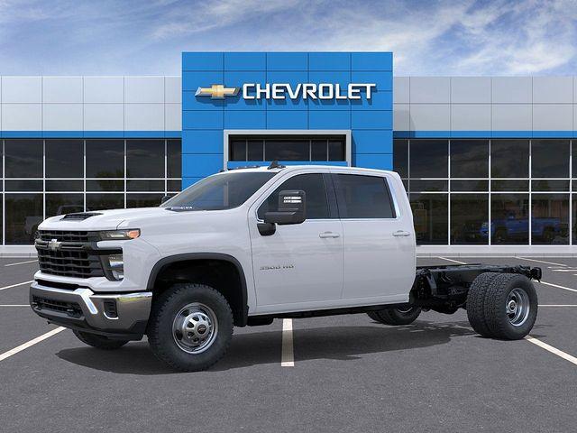 2025 Chevrolet Silverado 3500 HD Chassis Cab Vehicle Photo in PAWLING, NY 12564-3219