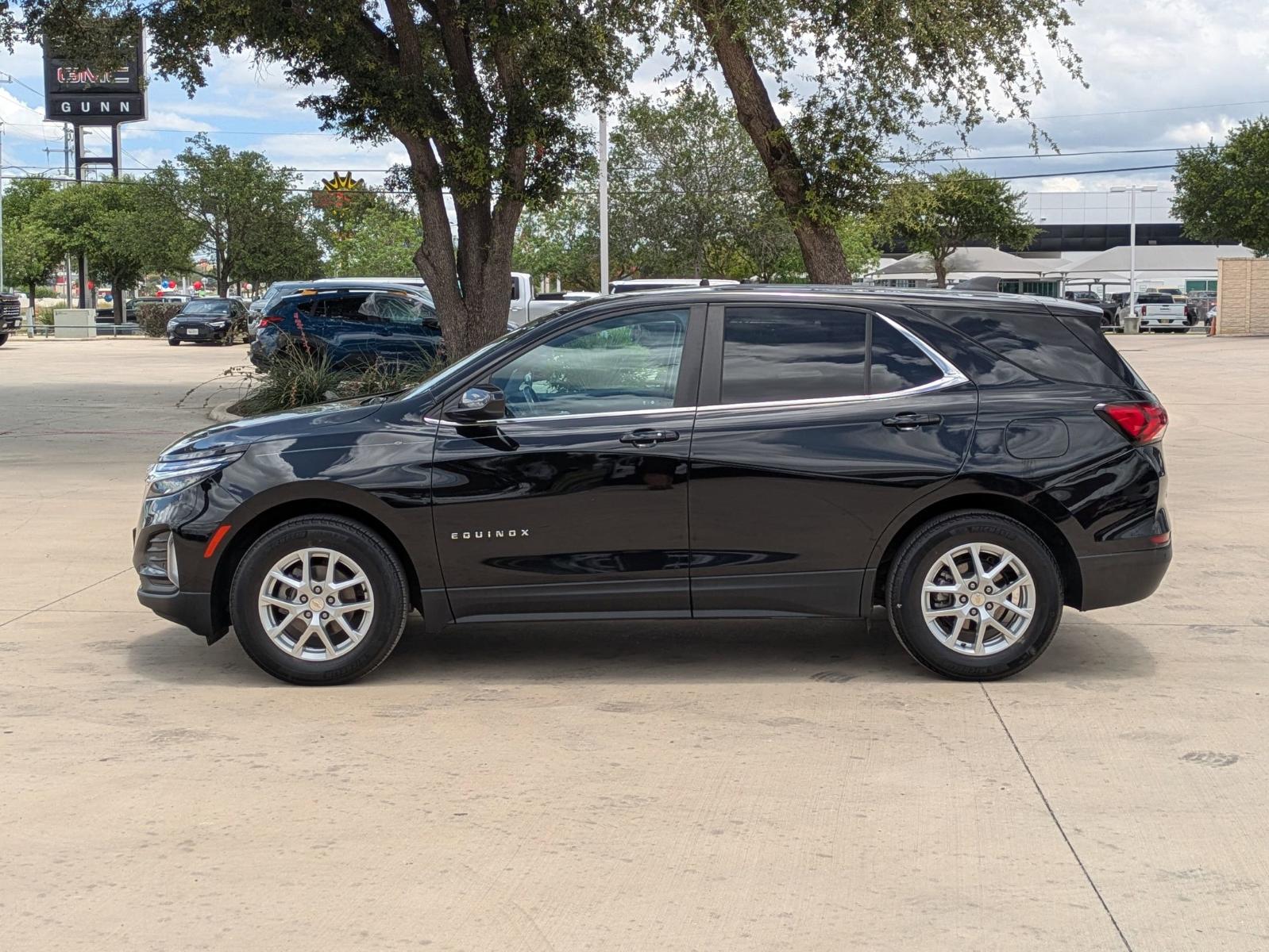 2022 Chevrolet Equinox Vehicle Photo in SELMA, TX 78154-1460