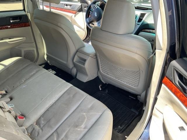 2012 Subaru Outback Vehicle Photo in ENGLEWOOD, CO 80113-6708