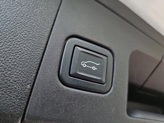 2022 Cadillac XT5 Vehicle Photo in TREVOSE, PA 19053-4984