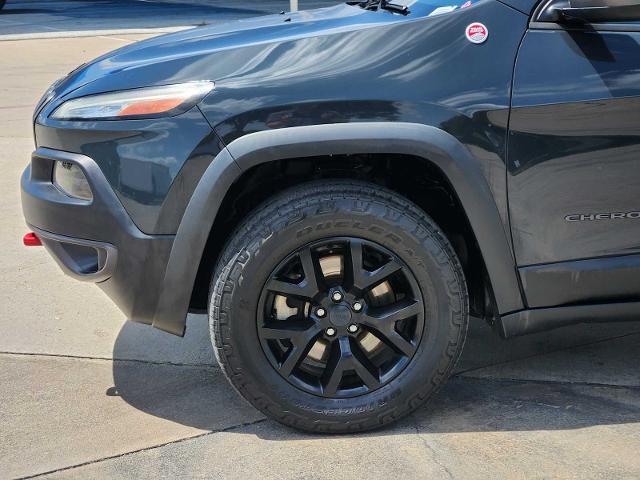 2016 Jeep Cherokee Vehicle Photo in DENTON, TX 76210-9321
