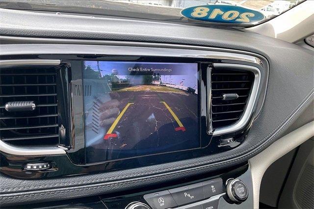 2018 Chrysler Pacifica Vehicle Photo in INDEPENDENCE, MO 64055-1314