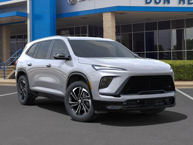2025 Buick Enclave Vehicle Photo in GEORGETOWN, TX 78626-7508
