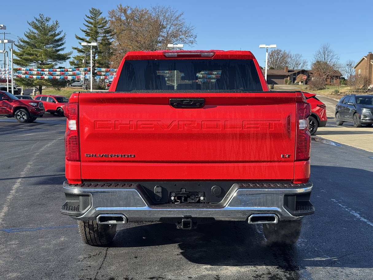 2025 Chevrolet Silverado 1500 Vehicle Photo in BOONVILLE, IN 47601-9633