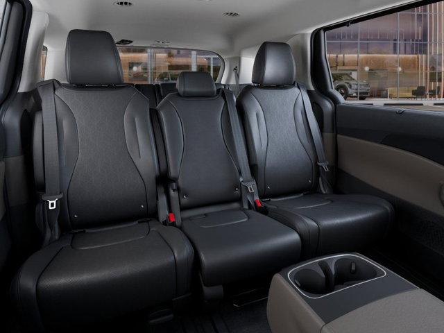 2025 Kia Carnival Hybrid Vehicle Photo in Westbrook, ME 04092