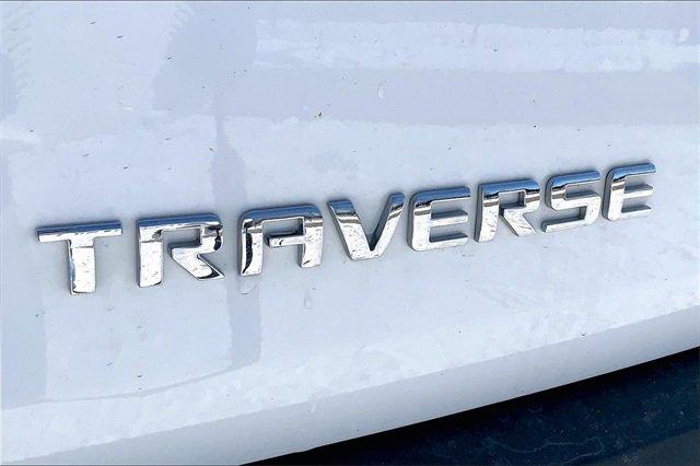2020 Chevrolet Traverse Vehicle Photo in KANSAS CITY, MO 64114-4502