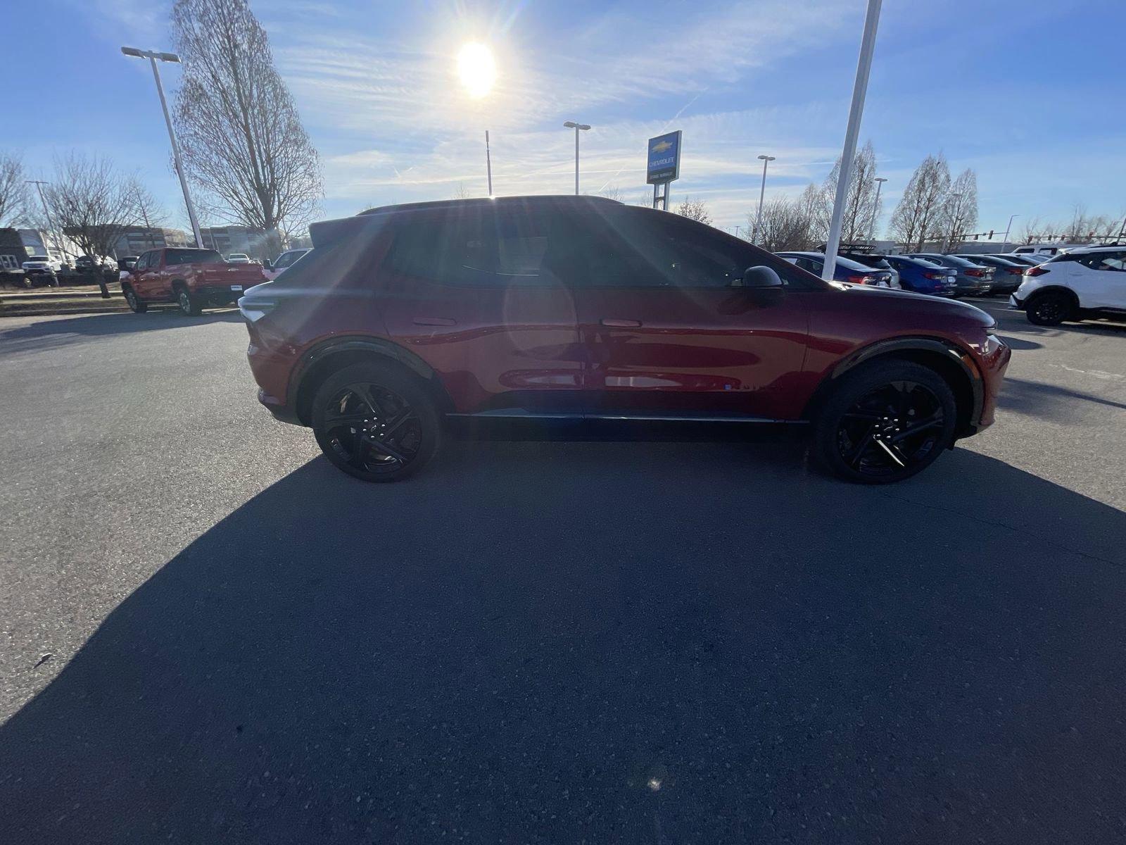 2025 Chevrolet Equinox EV Vehicle Photo in BENTONVILLE, AR 72712-4322