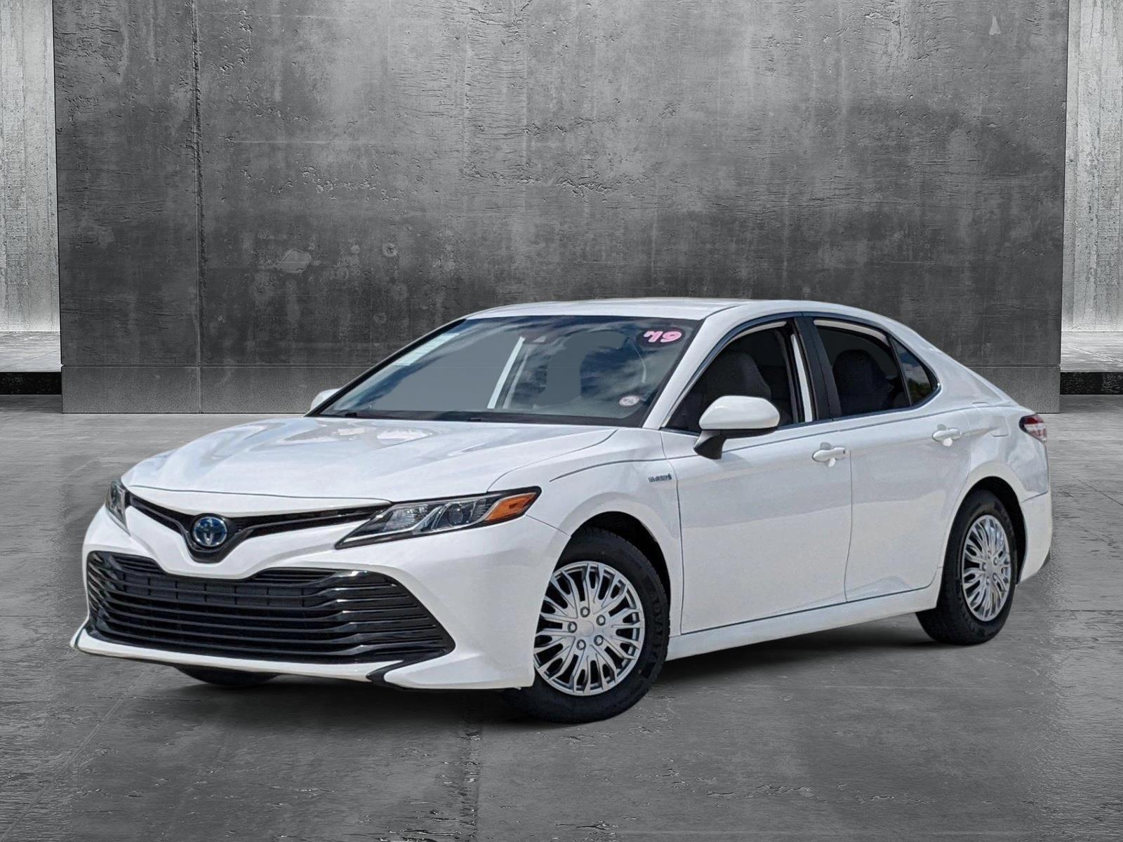 2019 Toyota Camry Vehicle Photo in Davie, FL 33331