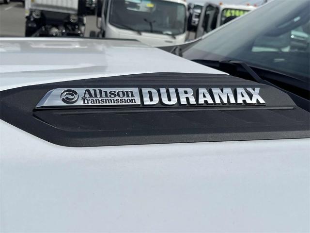 2025 Chevrolet Silverado 3500 HD Chassis Cab Vehicle Photo in ALCOA, TN 37701-3235