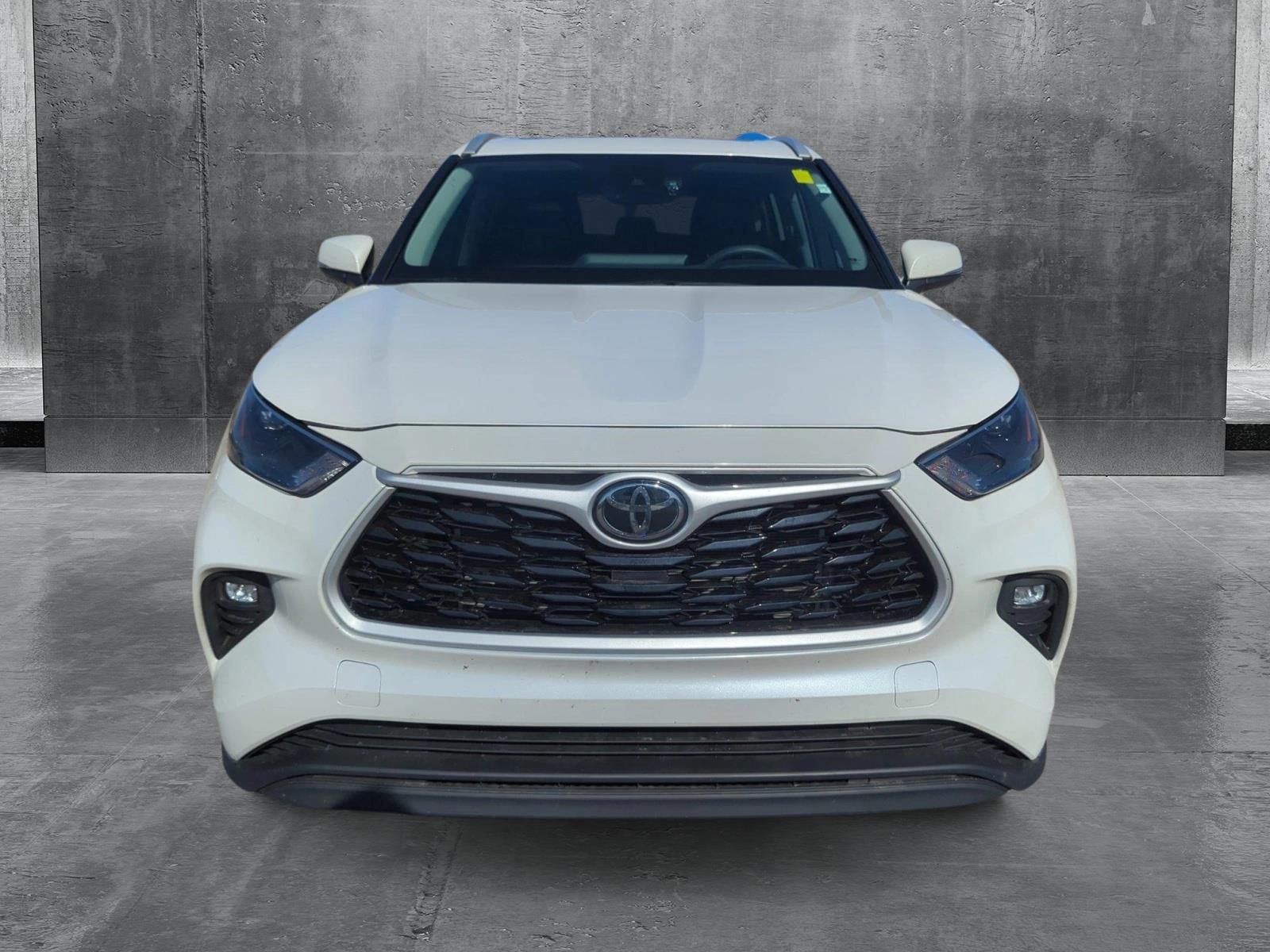 2024 Toyota Highlander Vehicle Photo in Memphis, TN 38125