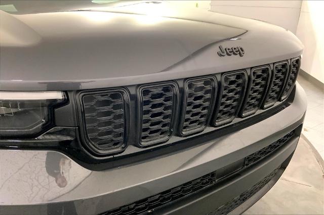 2024 Jeep Grand Cherokee L Vehicle Photo in Kansas City, MO 64114