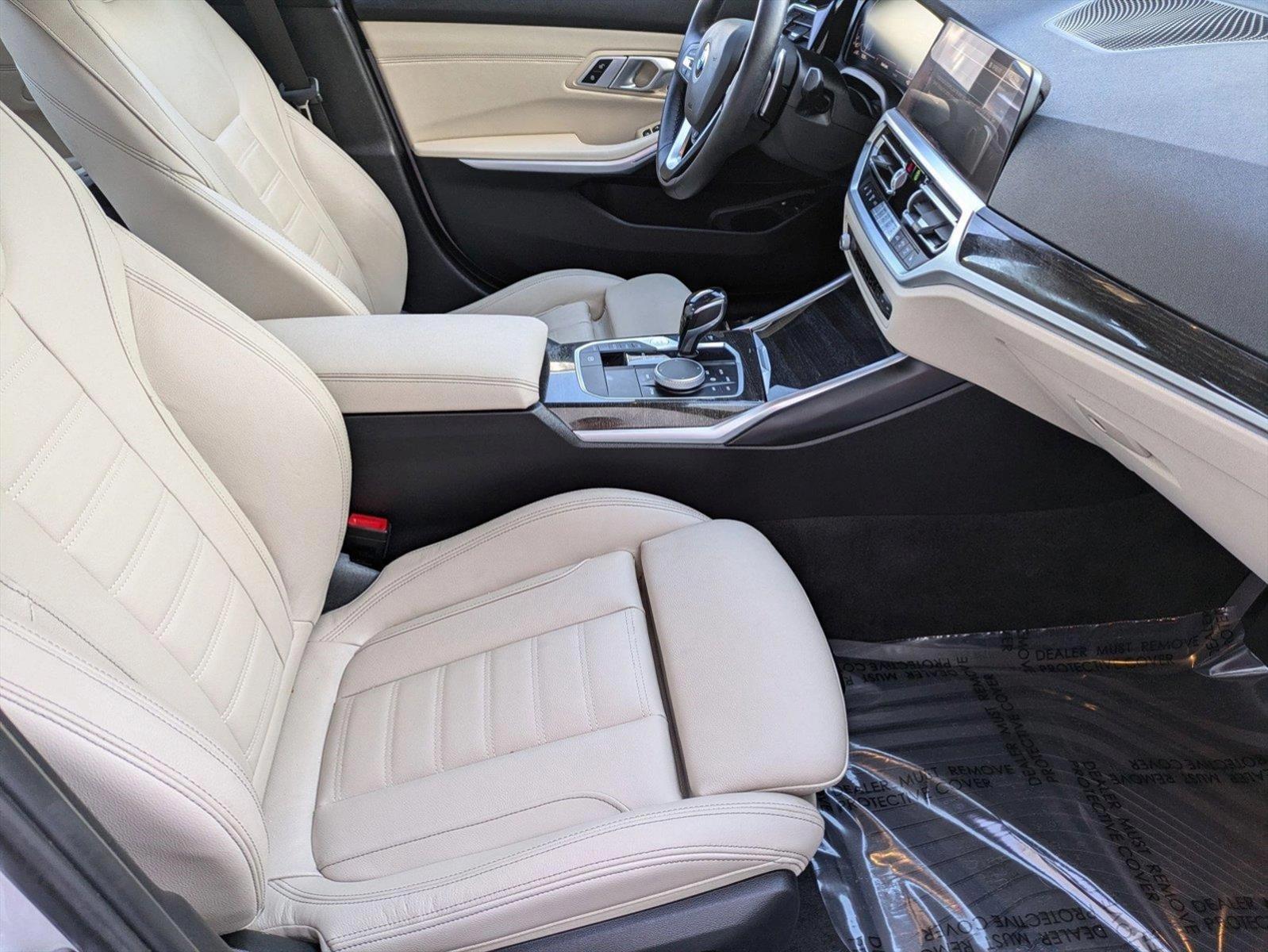 2021 BMW 330e xDrive Vehicle Photo in Tampa, FL 33614
