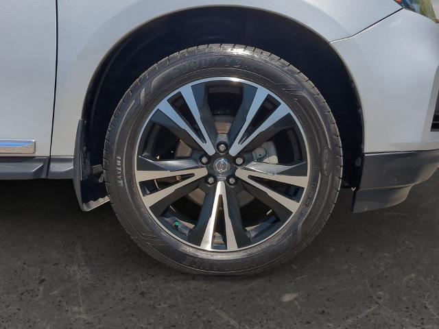 2020 Nissan Pathfinder Vehicle Photo in Brunswick, GA 31525
