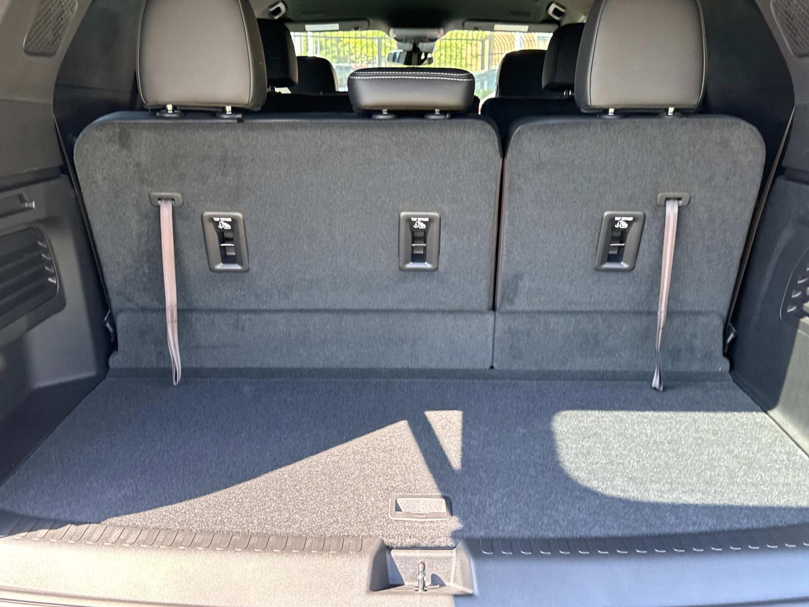 2025 Chevrolet Traverse Vehicle Photo in LOS ANGELES, CA 90007-3794