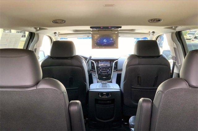 2019 Cadillac Escalade Vehicle Photo in KANSAS CITY, MO 64114-4545