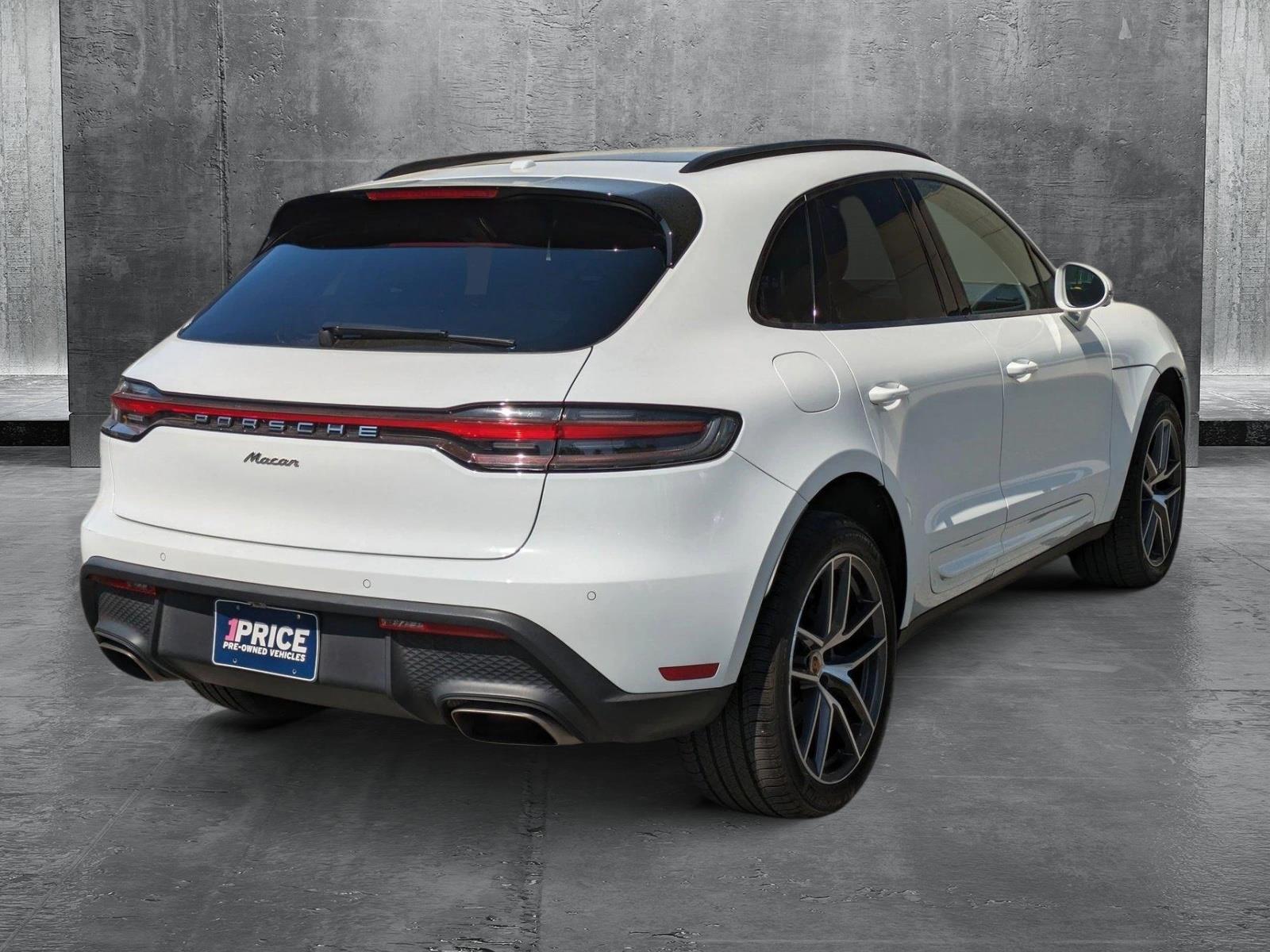 2022 Porsche Macan Vehicle Photo in Bethesda, MD 20852