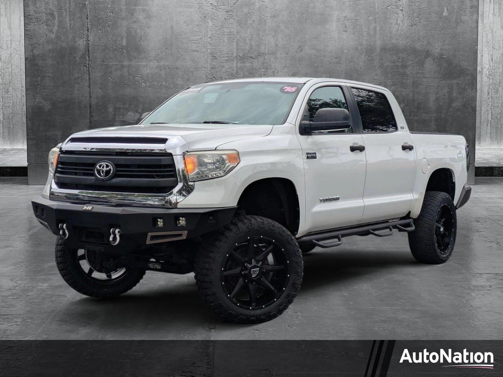 2016 Toyota Tundra 4WD Truck Vehicle Photo in GREENACRES, FL 33463-3207