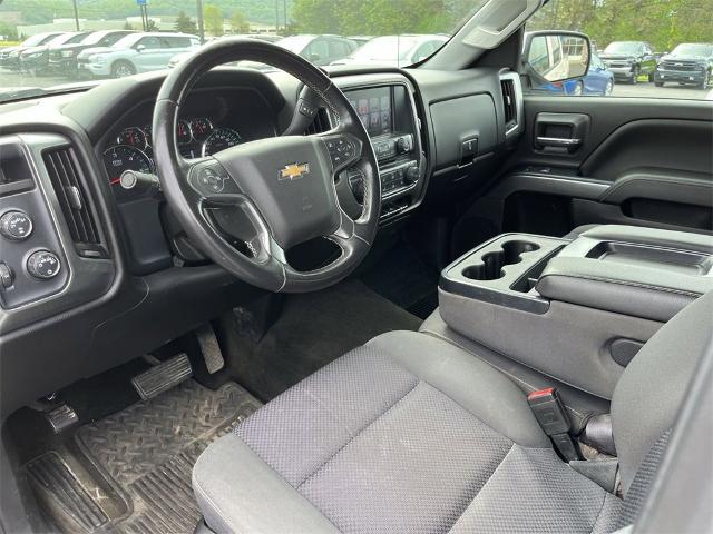 2017 Chevrolet Silverado 1500 Vehicle Photo in TULLY, NY 13159-3159