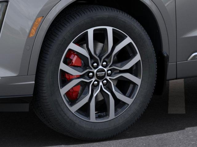 2025 Cadillac XT6 Vehicle Photo in GREEN BAY, WI 54303-3330
