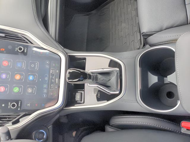 2025 Subaru Outback Vehicle Photo in Green Bay, WI 54304