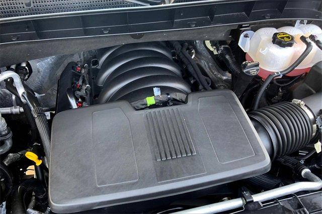 2024 GMC Sierra 1500 Vehicle Photo in TOPEKA, KS 66609-0000