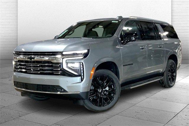 2025 Chevrolet Suburban Vehicle Photo in KANSAS CITY, MO 64114-4502