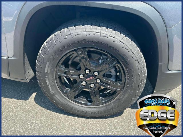 2022 GMC Acadia Vehicle Photo in Roslyn, NY 11576