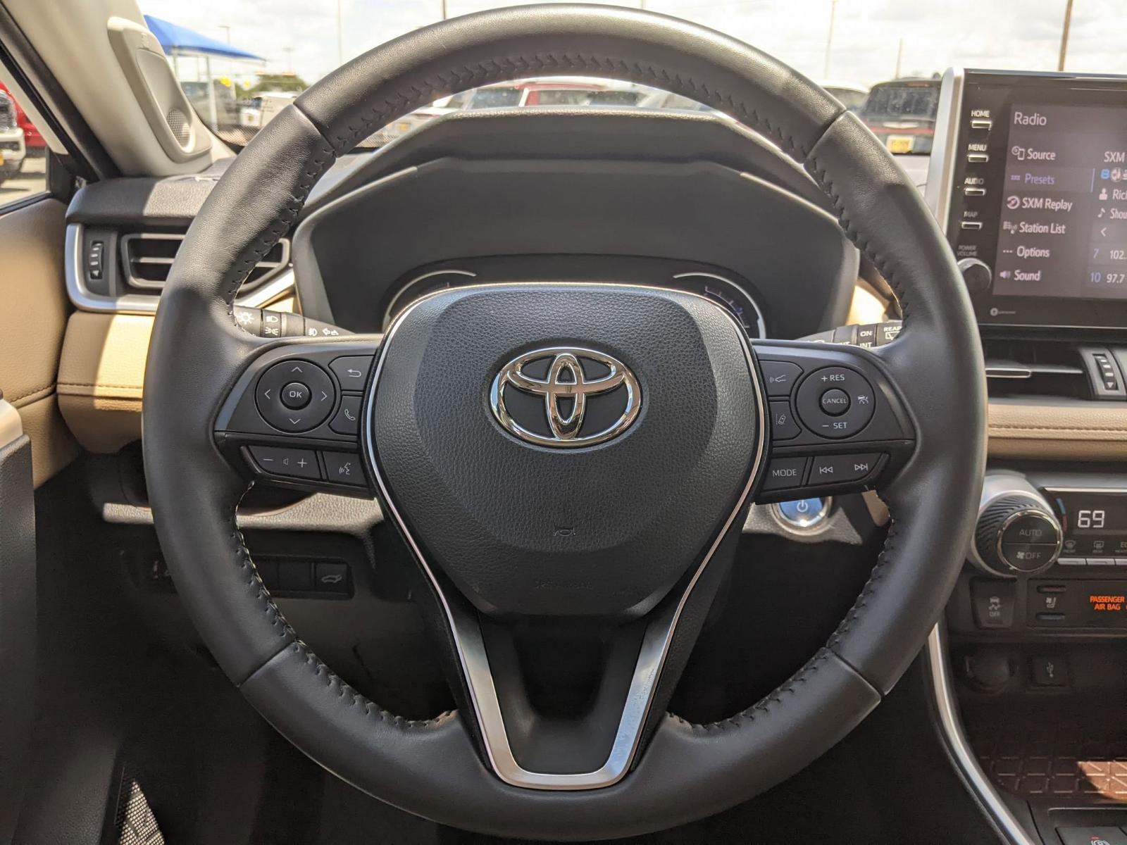 2022 Toyota RAV4 Vehicle Photo in Seguin, TX 78155