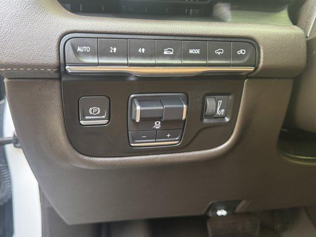 2021 Cadillac Escalade Vehicle Photo in LEOMINSTER, MA 01453-2952
