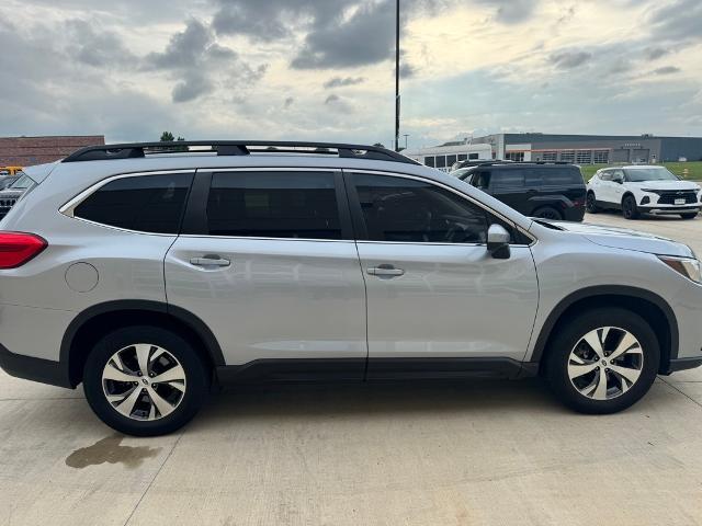 2022 Subaru Ascent Vehicle Photo in Peoria, IL 61615