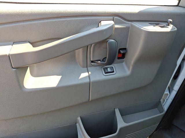 2023 GMC Savana Cargo 2500 Vehicle Photo in PAWLING, NY 12564-3219