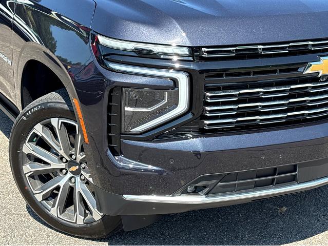 2025 Chevrolet Suburban Vehicle Photo in BEAUFORT, SC 29906-4218