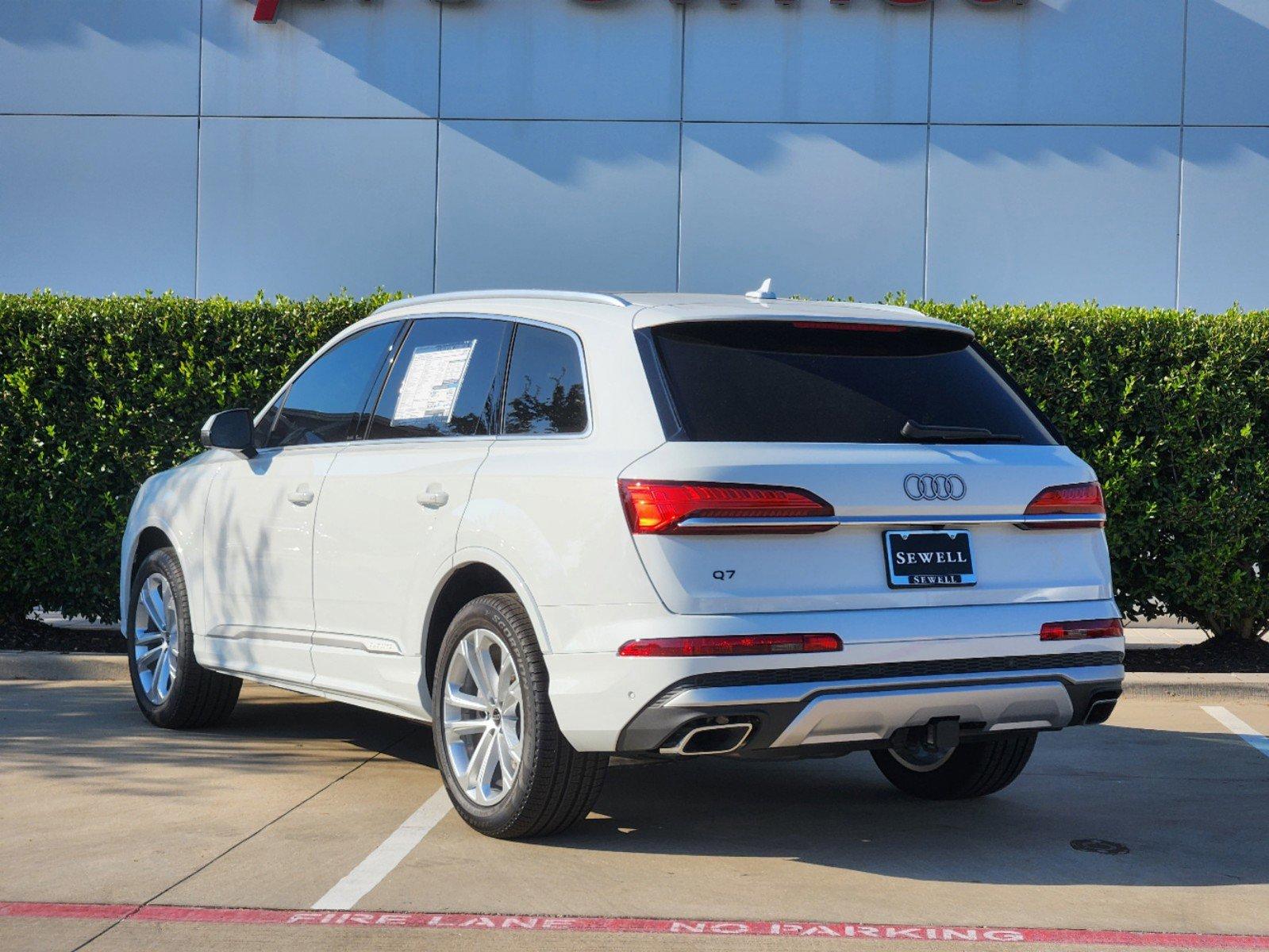 2025 Audi Q7 Vehicle Photo in MCKINNEY, TX 75070