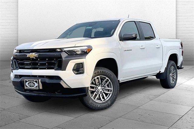 2024 Chevrolet Colorado Vehicle Photo in KANSAS CITY, MO 64114-4502