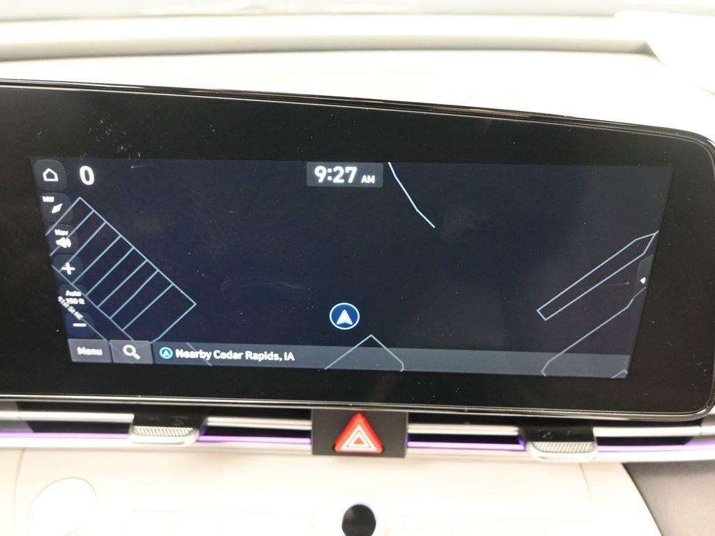 2024 Hyundai ELANTRA Vehicle Photo in Cedar Rapids, IA 52402