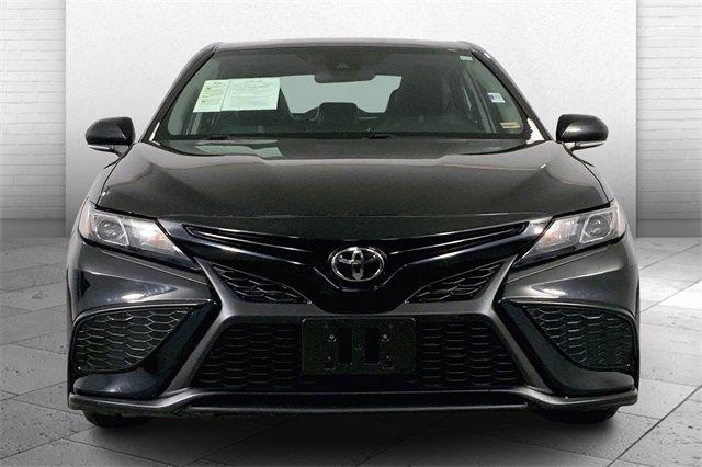 2022 Toyota Camry Vehicle Photo in INDEPENDENCE, MO 64055-1314