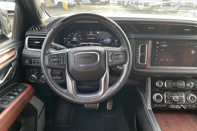 2023 GMC Yukon Vehicle Photo in KANSAS CITY, MO 64114-4502