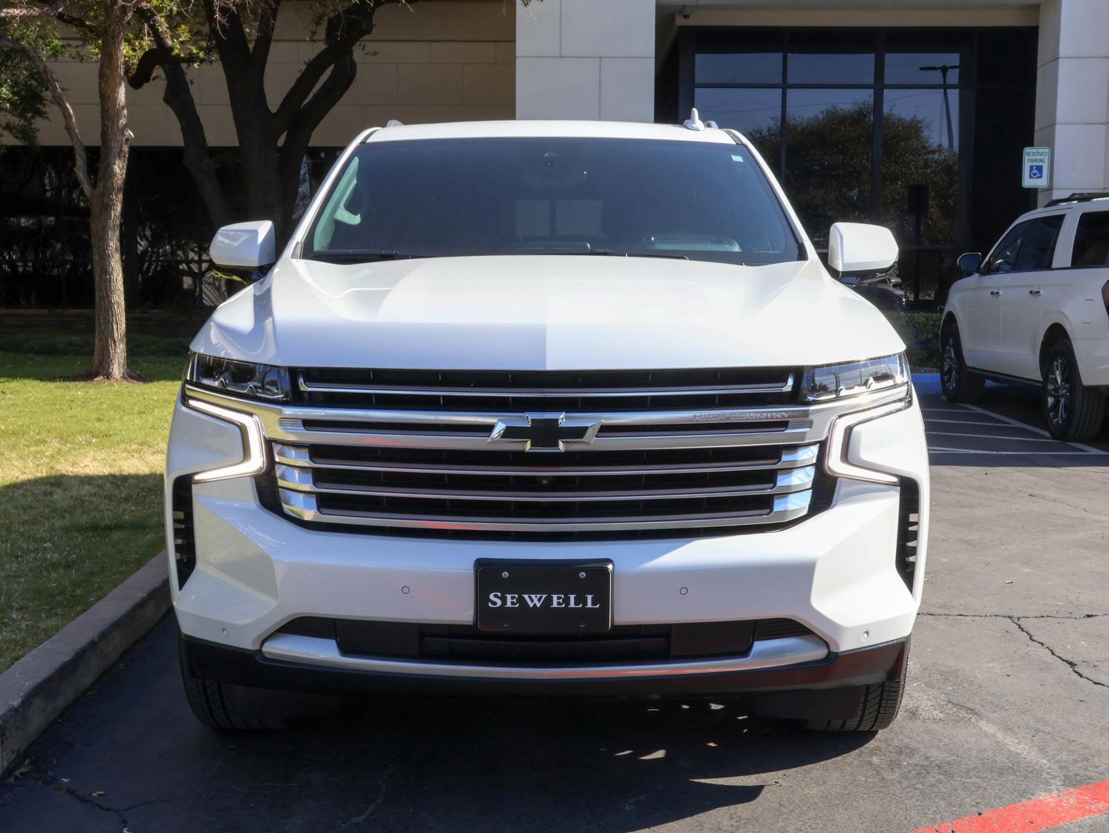 2023 Chevrolet Suburban Vehicle Photo in DALLAS, TX 75209-3095