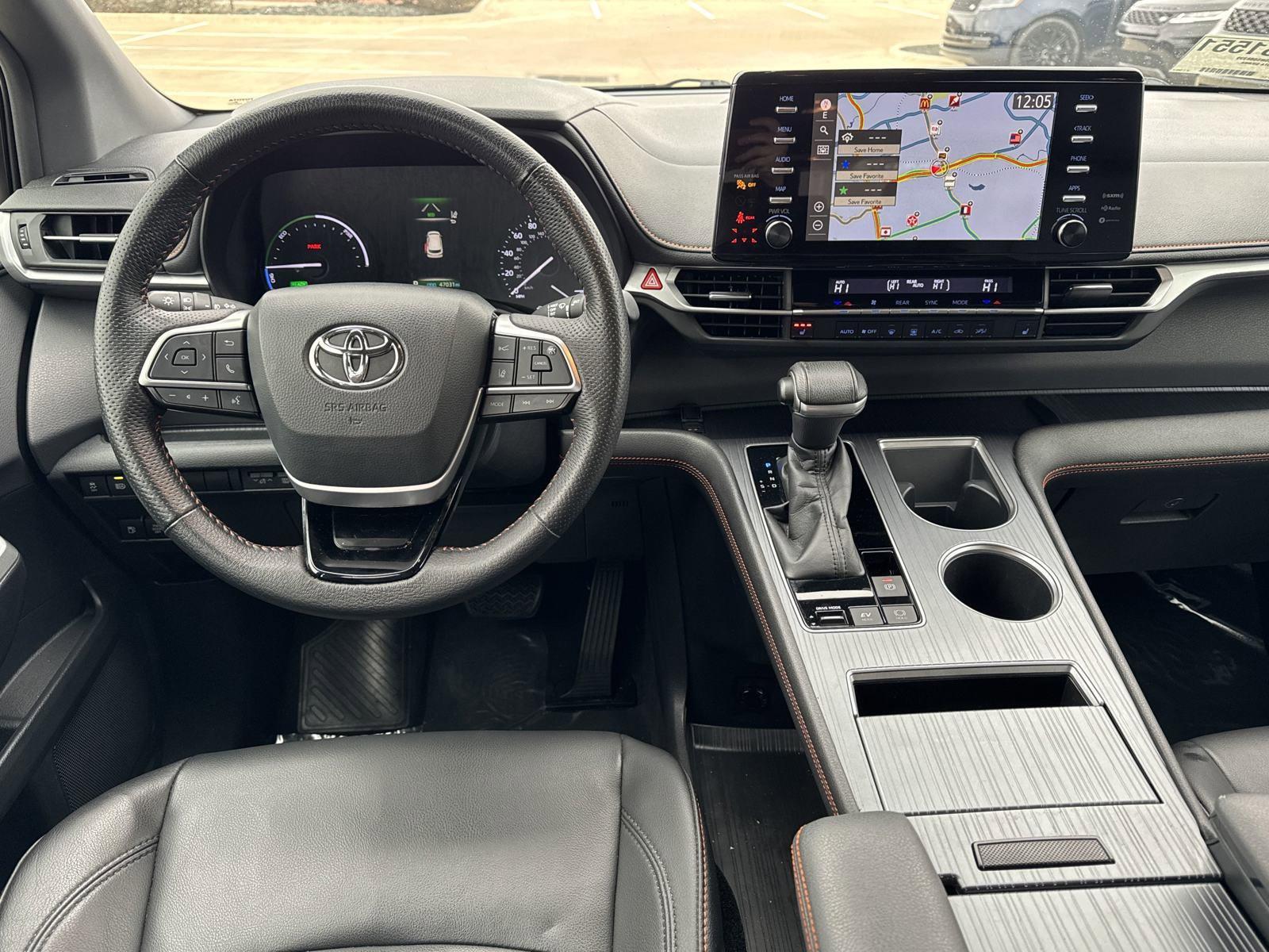 2022 Toyota Sienna Vehicle Photo in AUSTIN, TX 78717