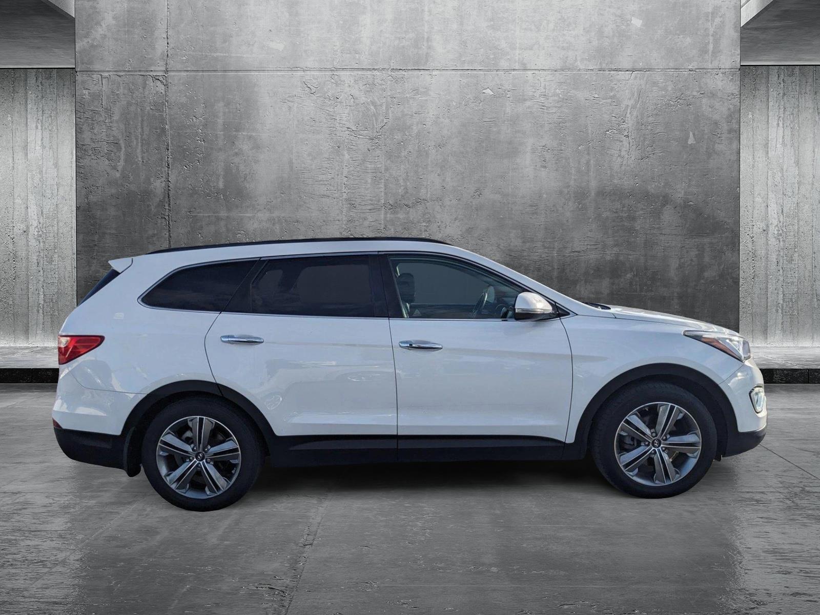 2015 Hyundai Santa Fe Vehicle Photo in MIAMI, FL 33172-3015