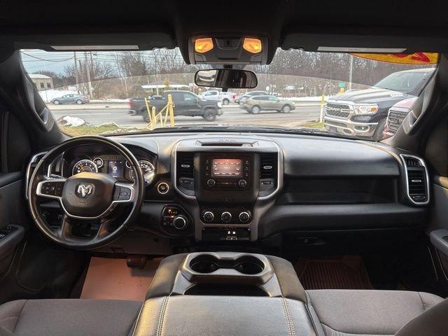 2021 Ram 1500 Vehicle Photo in MEDINA, OH 44256-9631