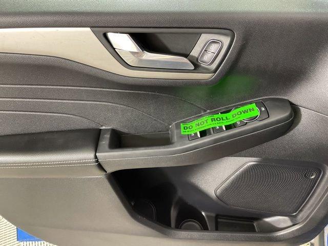 2021 Ford Escape Vehicle Photo in PHOENIX, AZ 85014-3381