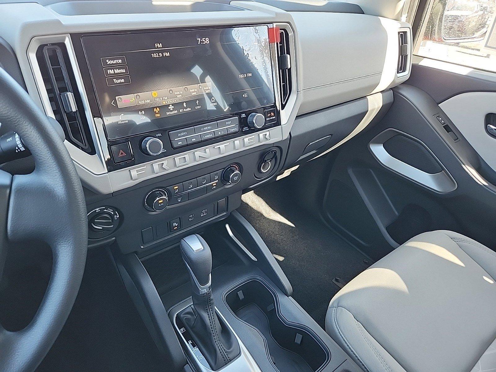 2025 Nissan Frontier Vehicle Photo in Albuquerque, NM 87110
