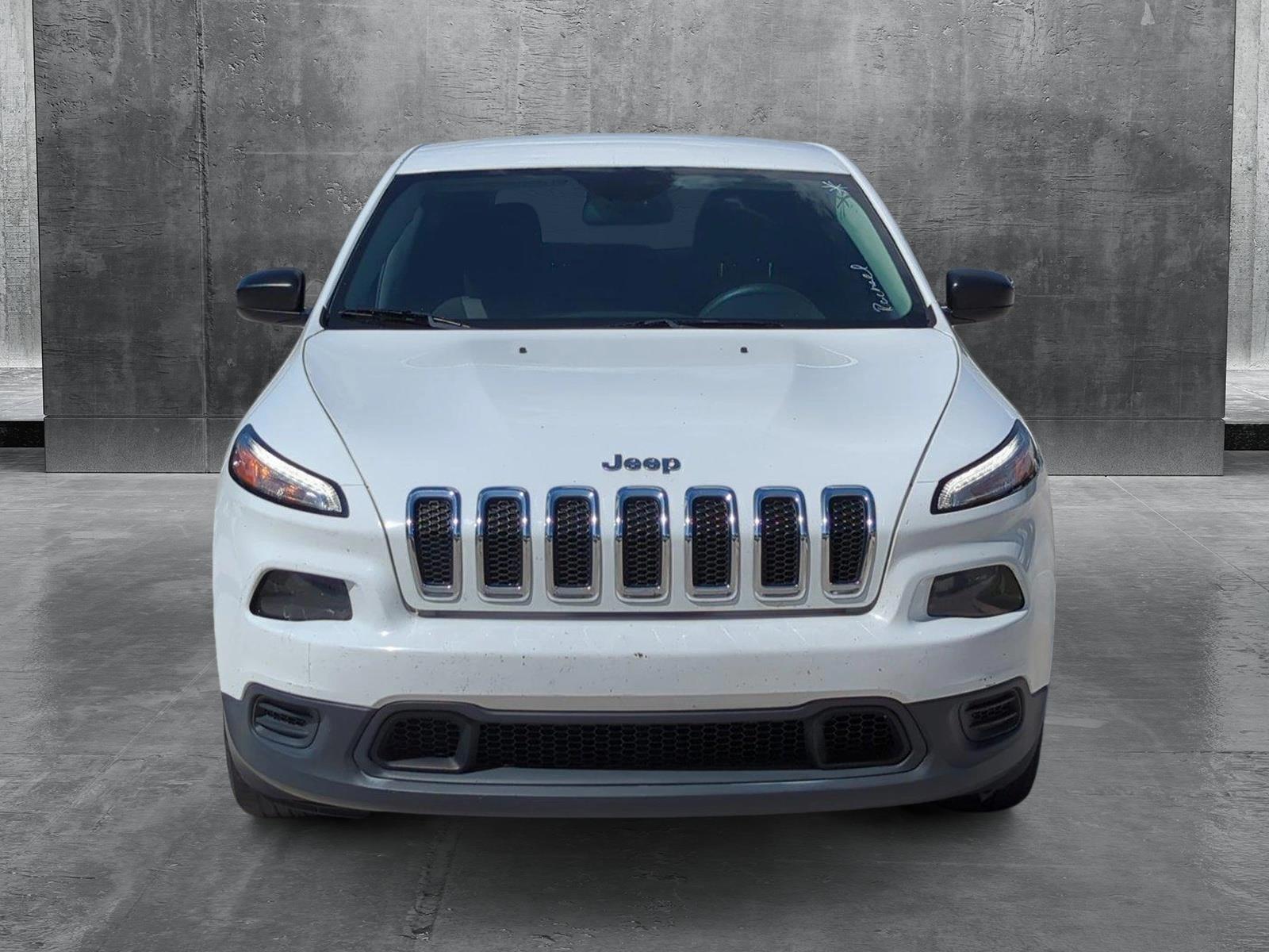 2017 Jeep Cherokee Vehicle Photo in Pembroke Pines, FL 33027