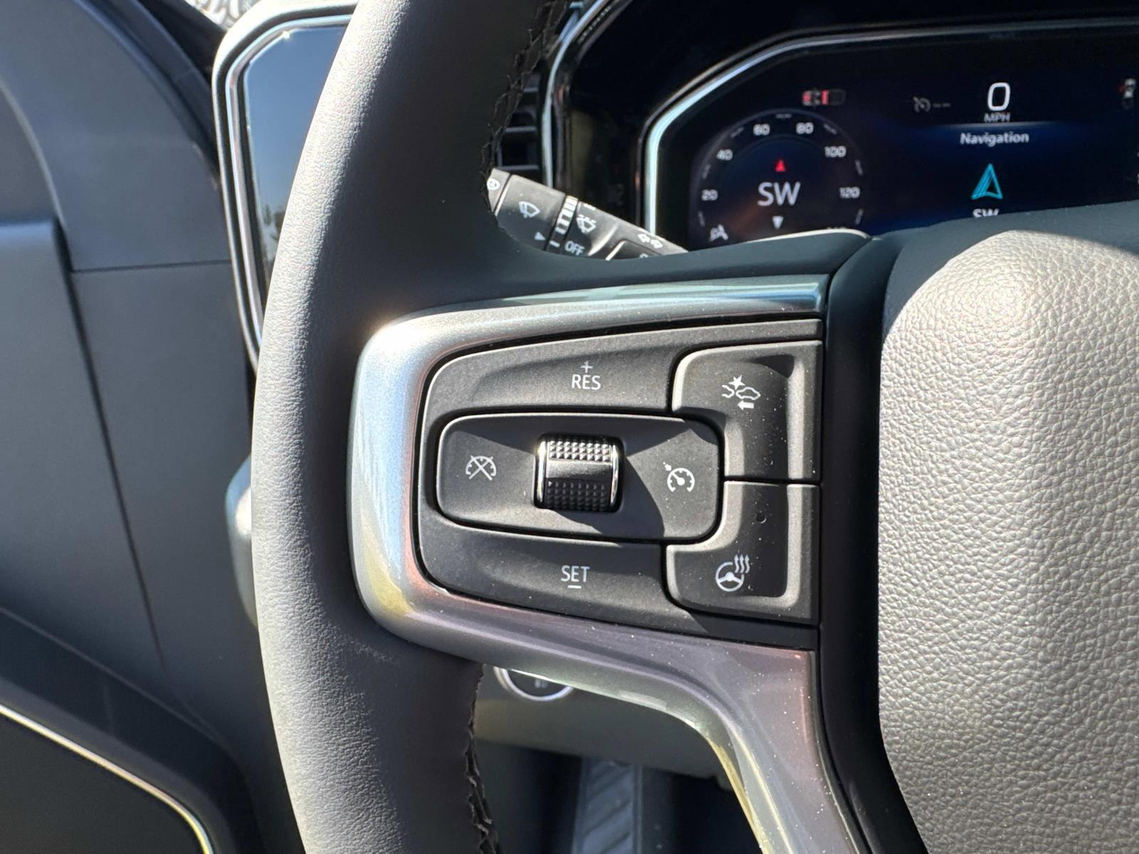 2025 Chevrolet Silverado 2500 HD Vehicle Photo in LOS ANGELES, CA 90007-3794