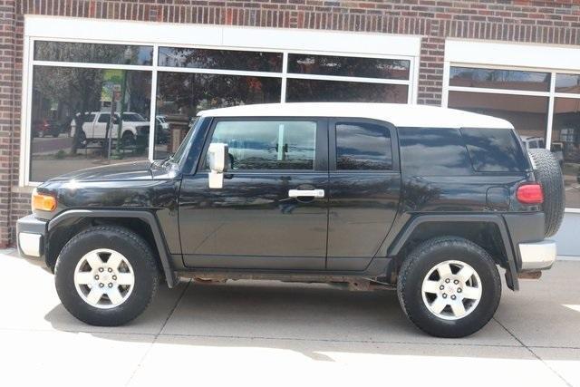 Used 2007 Toyota FJ Cruiser Base with VIN JTEBU11F870095208 for sale in Ashland, NE