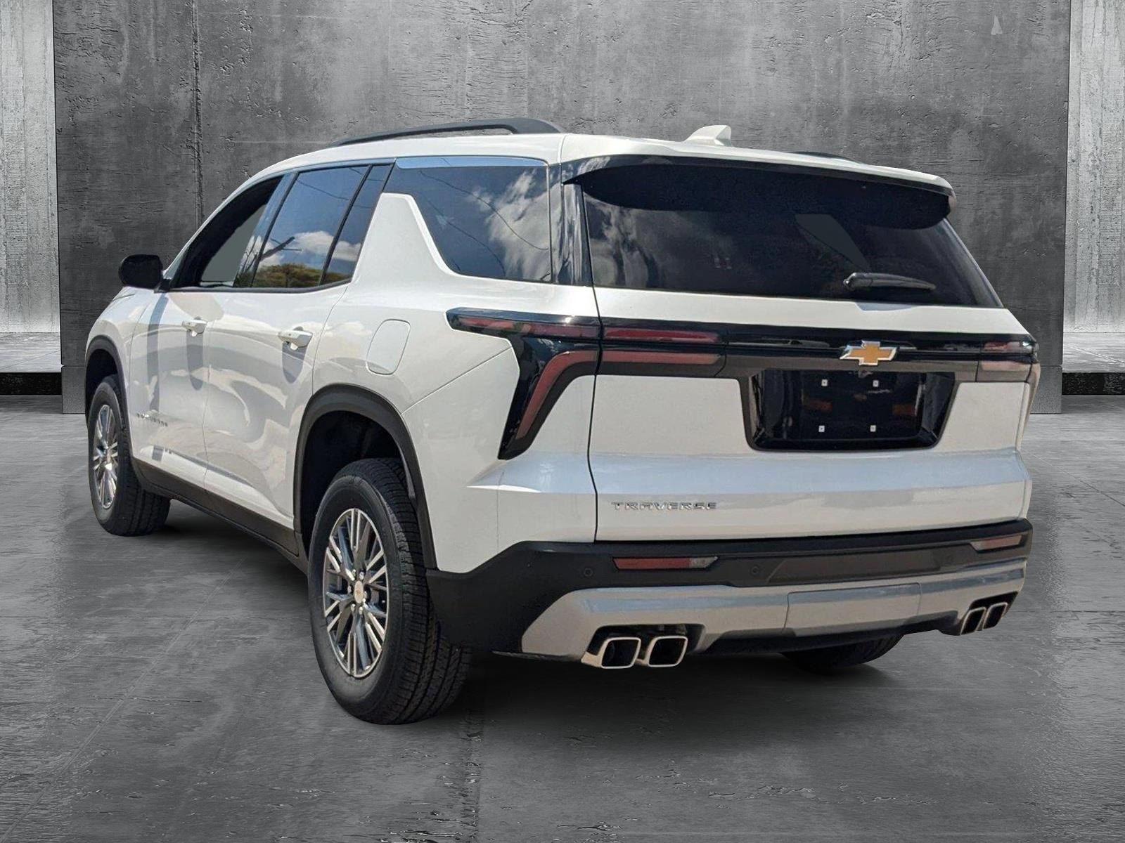 2025 Chevrolet Traverse Vehicle Photo in MIAMI, FL 33134-2699