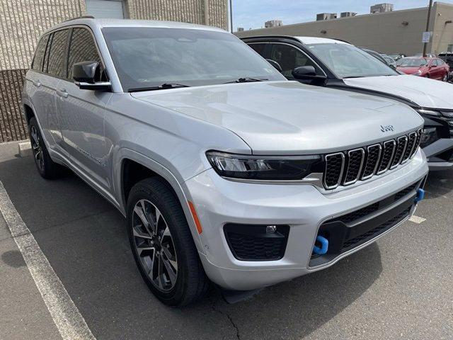 2023 Jeep Grand Cherokee 4xe Vehicle Photo in Philadelphia, PA 19116