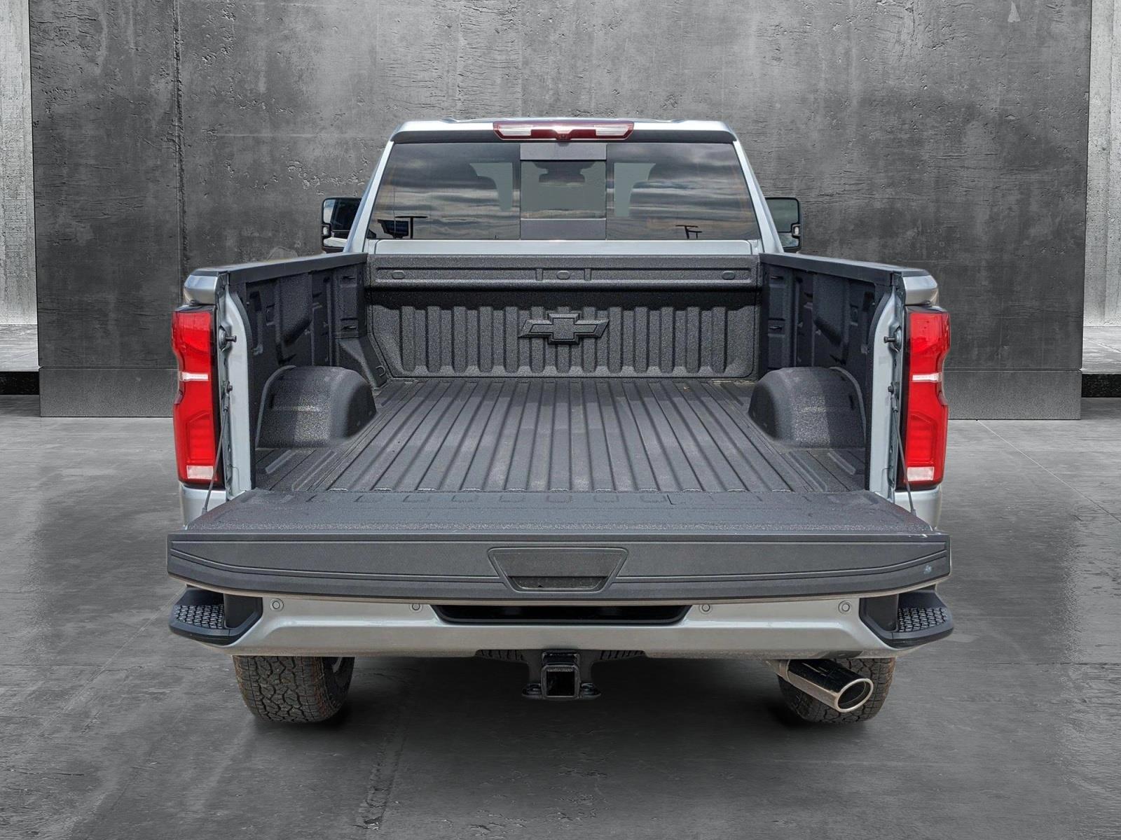 2025 Chevrolet Silverado 2500 HD Vehicle Photo in PEMBROKE PINES, FL 33024-6534