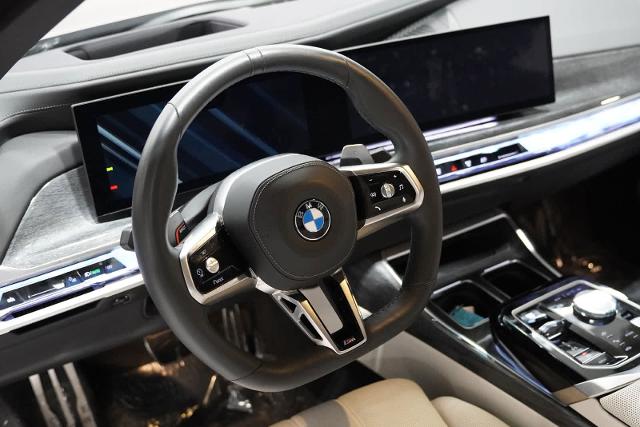 2023 BMW 760i xDrive Vehicle Photo in GRAPEVINE, TX 76051